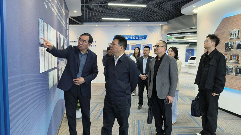 宁波市江北区人大常委会主任王邦进一行莅临天远生物参观指导