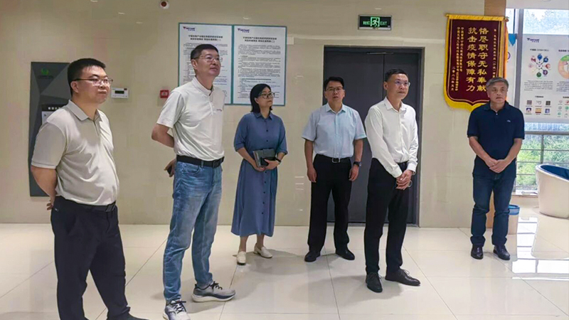宁海县副县长杨周宏一行莅临浙江天远生物调研指导